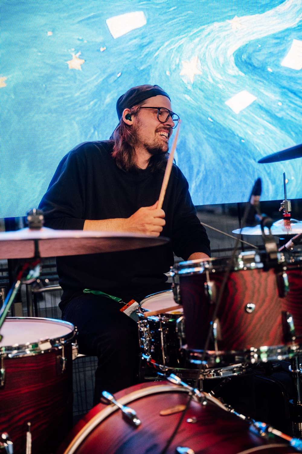 Johannes Biegl live am Schlagzeug auf der Anna-Grey-Tour
